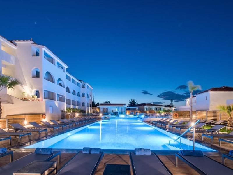 Mediterranee Hotel Planos  Exterior photo